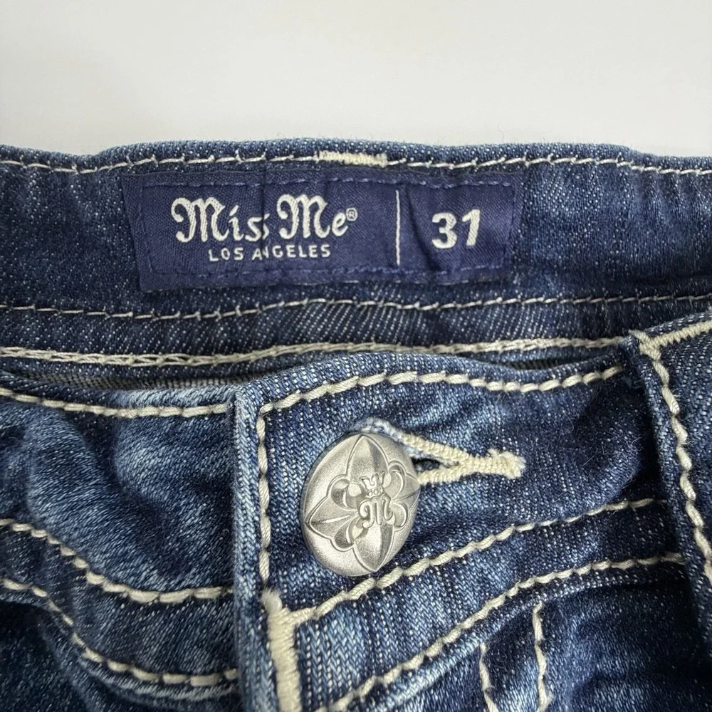 Miss Me Longhorn Embroidered Denim Shorts Women's Size 31 Mid Rise Western Boho - Picture 4 of 10